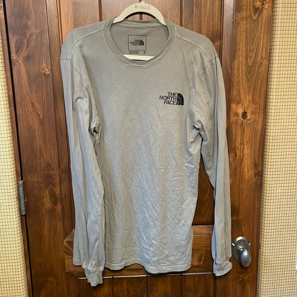 Long sleeve Northface tee